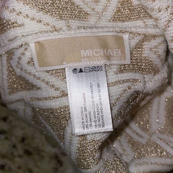 Michael Kors Hat like new - Picture 4 of 5